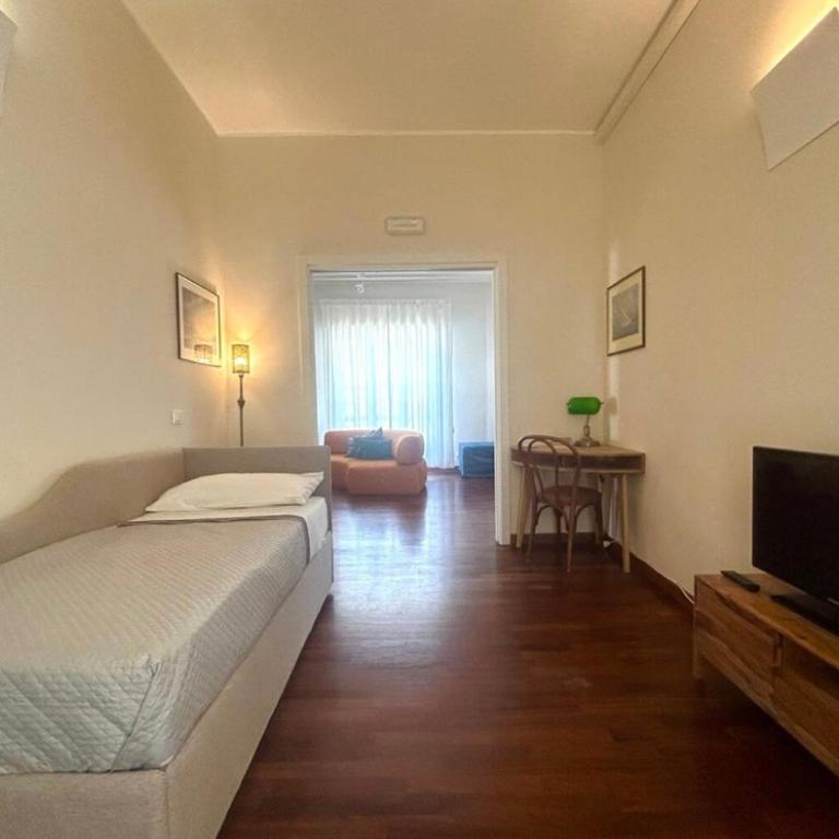 Image - Two-Bedroom Apartment - 19