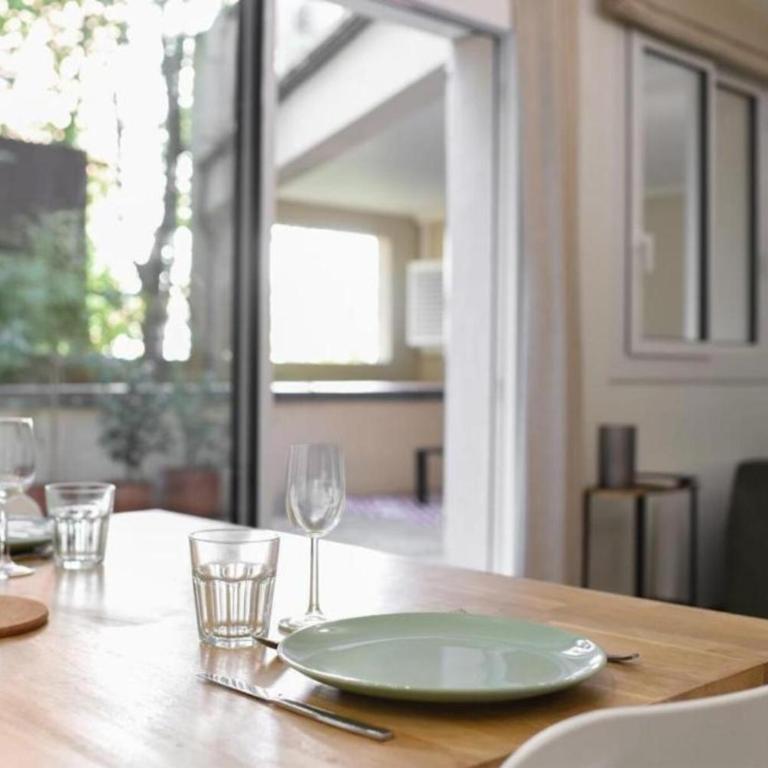 T2 Calme absolu - Coeur Toulouse - Saint Cyprien - climatisation - Terrasse arborée - One-Bedroom Apartment - 47