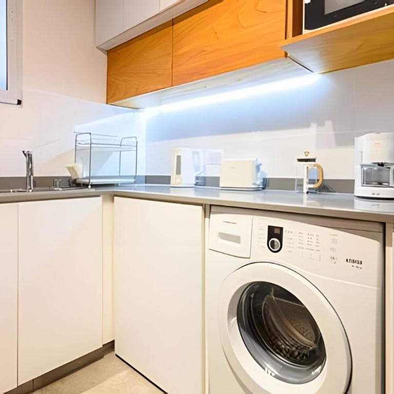 Gran Apartamento Ideal Familias en la Mejor Zona - Apartamento de 3 dormitorios con balcón - 11