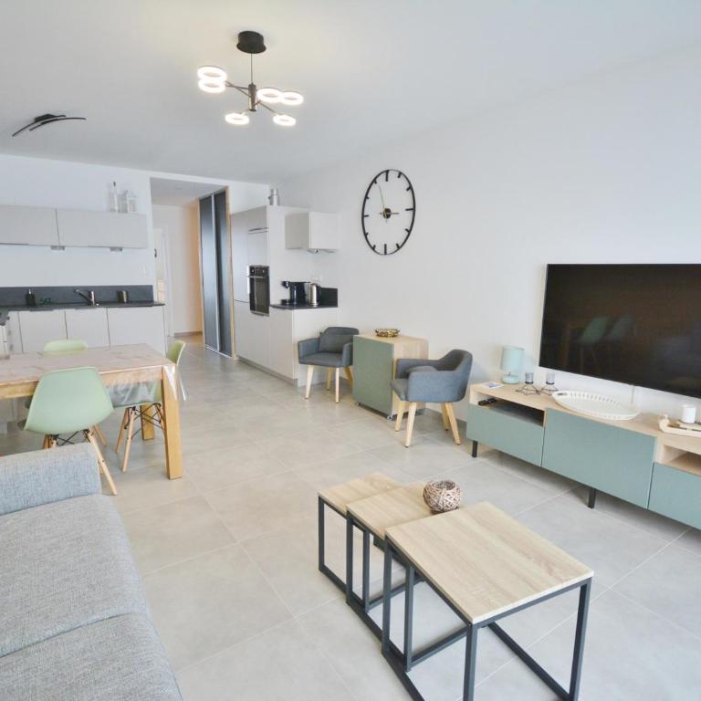 Appartement Rénové - 6 Pers, Pied des Pistes, Morzine, Proche Téléphérique, Balcon Sud - FR-1-684-30 - Appartement - 11