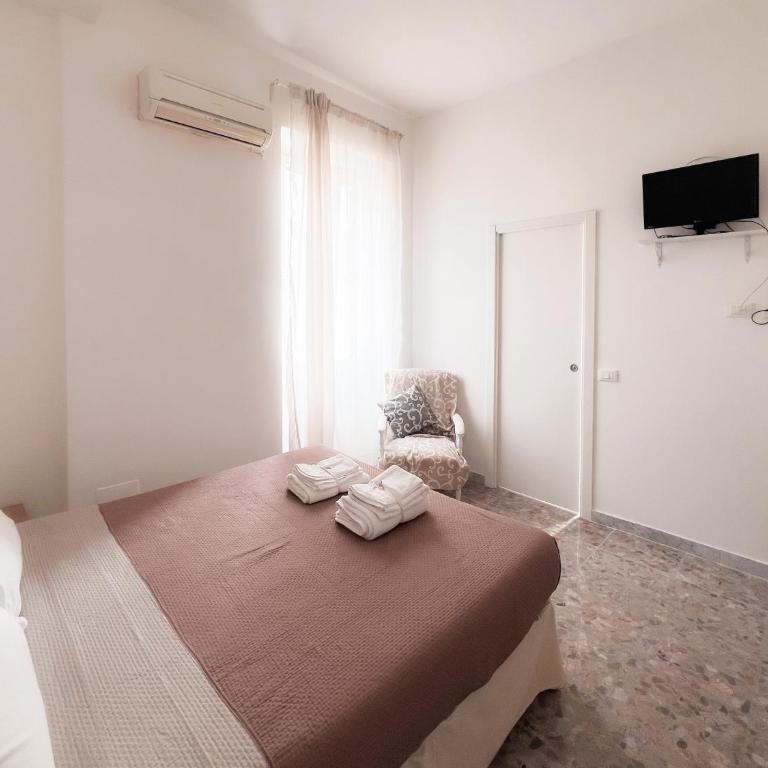Garbatella House - Camera Matrimoniale con Bagno Privato - 13