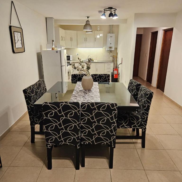 Dpto amplio con vista a la bahía - Apartamento de 2 dormitorios - 43