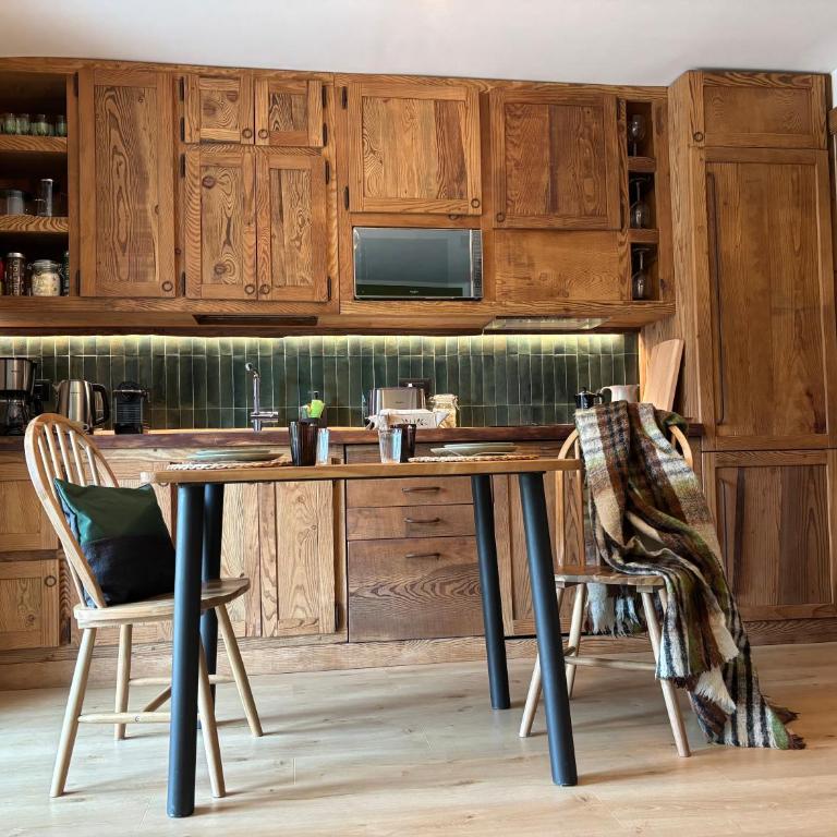 Rifugio tra le stelle AV - cozy top floor terrace apt with mountain views - Monolocale Familiare - 1
