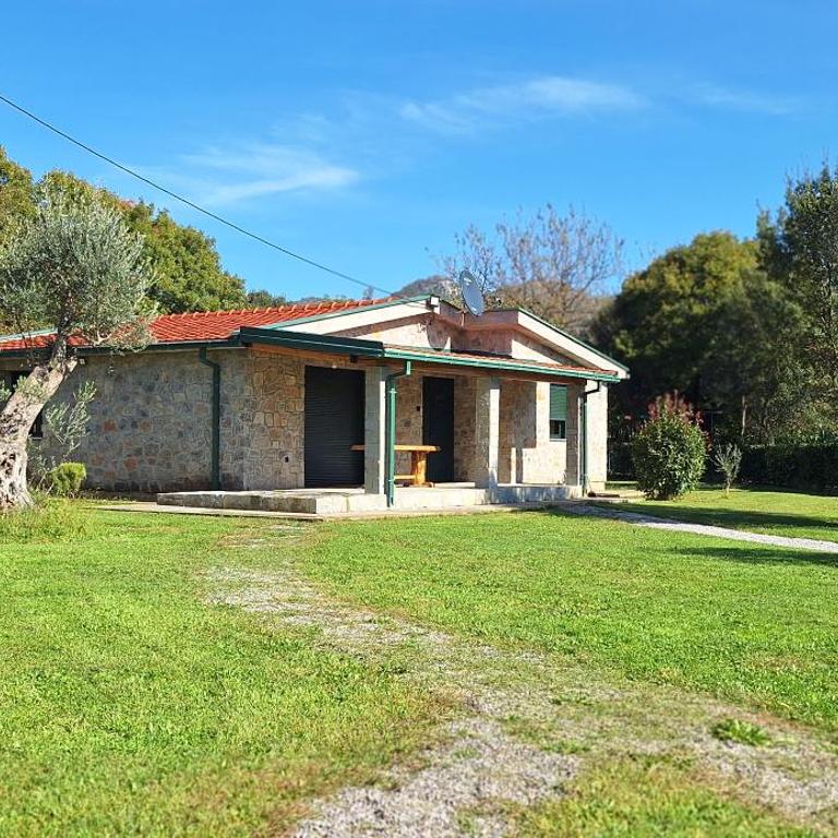 Rustic Cottage Montenegro Bridje - Two-Bedroom House - 4