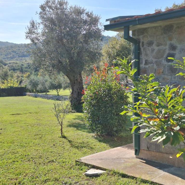 Rustic Cottage Montenegro Bridje - Two-Bedroom House - 9