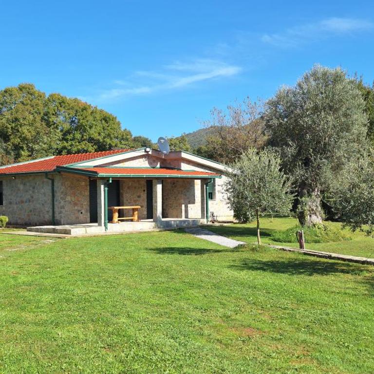Rustic Cottage Montenegro Bridje - Two-Bedroom House - 1
