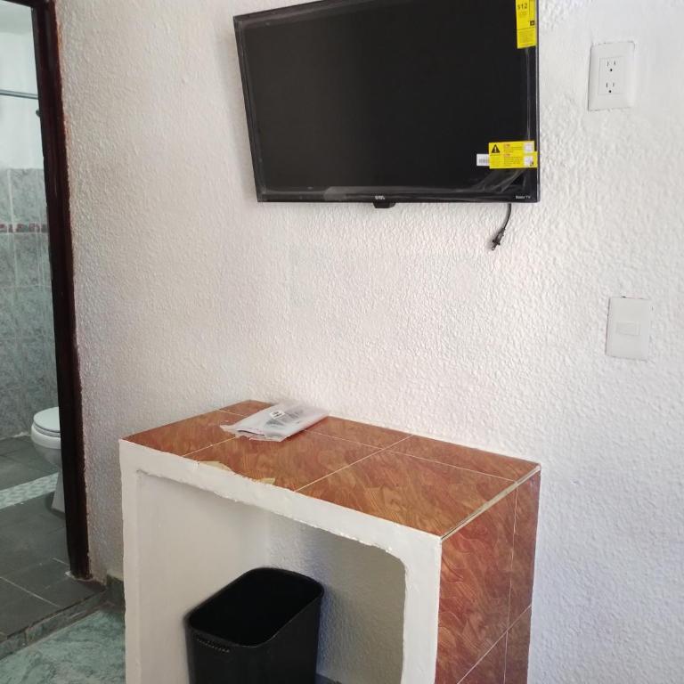 Casa de huespedes LOS SANTOS - Habitación Doble Económica - 2 camas - 9