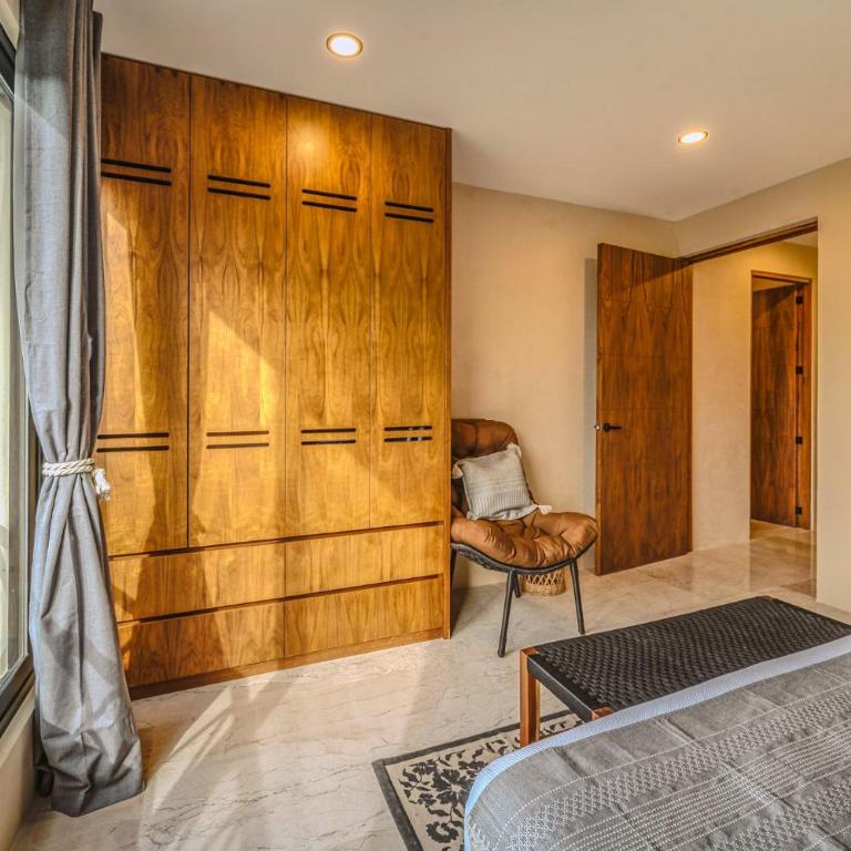 Deluxe 6BR Double Penthouse with 2 Private Roof Pools - Apartment - 24
