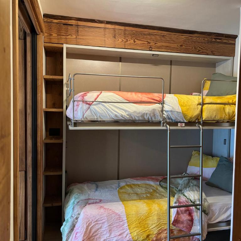 Rifugio tra le stelle AV - cozy top floor terrace apt with mountain views - Monolocale Familiare - 20