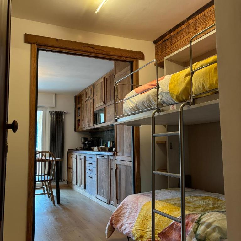 Rifugio tra le stelle AV - cozy top floor terrace apt with mountain views - Monolocale Familiare - 21