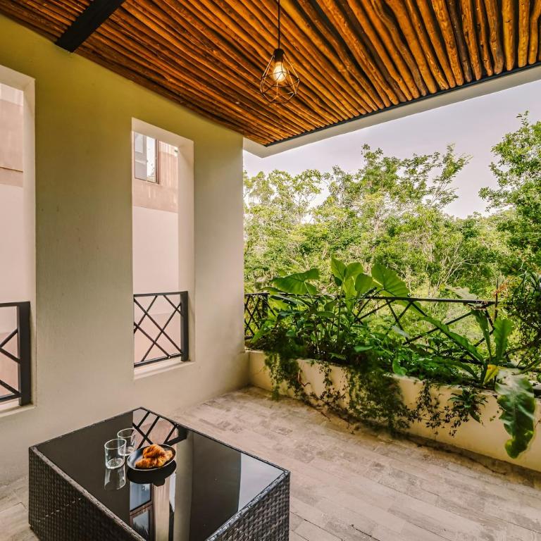 Deluxe 6BR Double Penthouse with 2 Private Roof Pools - Apartment - 40