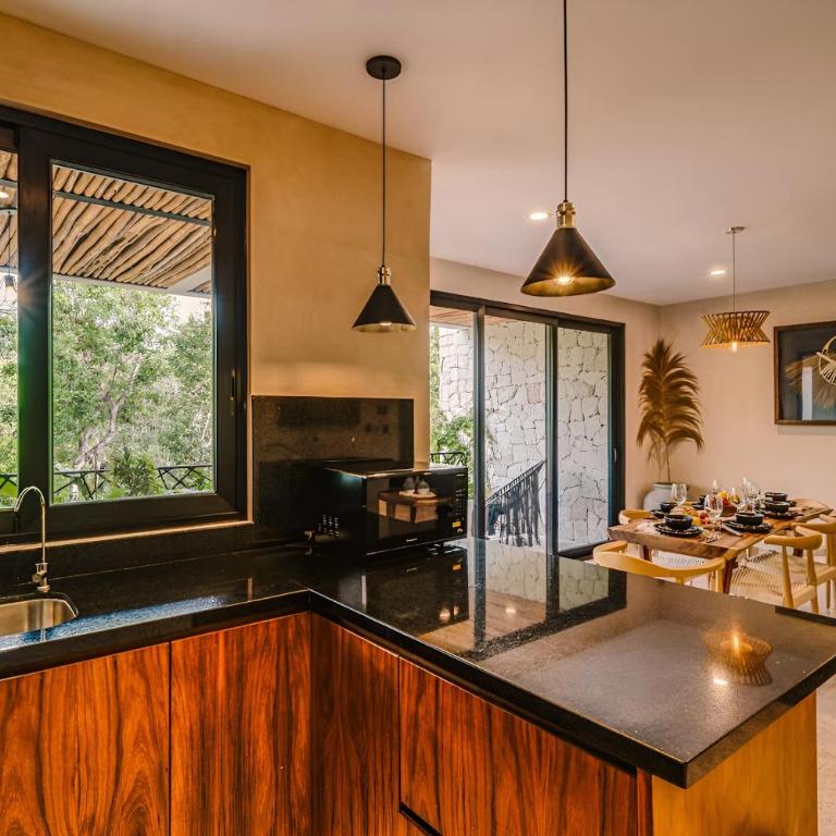 Deluxe 6BR Double Penthouse with 2 Private Roof Pools - Apartment - 43
