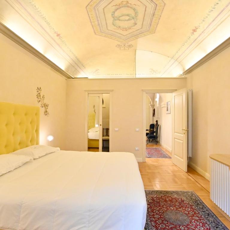 LA CASA DI MONIC - Three-Bedroom Apartment - 34