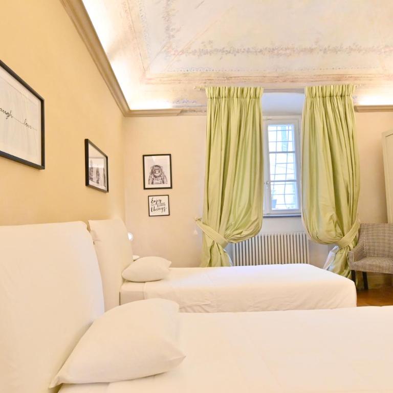 LA CASA DI MONIC - Three-Bedroom Apartment - 41