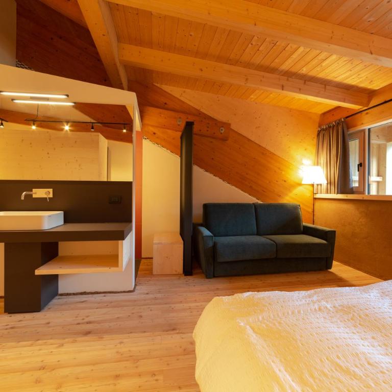 Maso Torbiera- Rural and Mountain lodging - Superior Large Double Room with Mountain View - 8