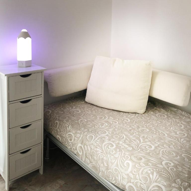 Garbatella House - Camera Tripla con Bagno Privato - 16