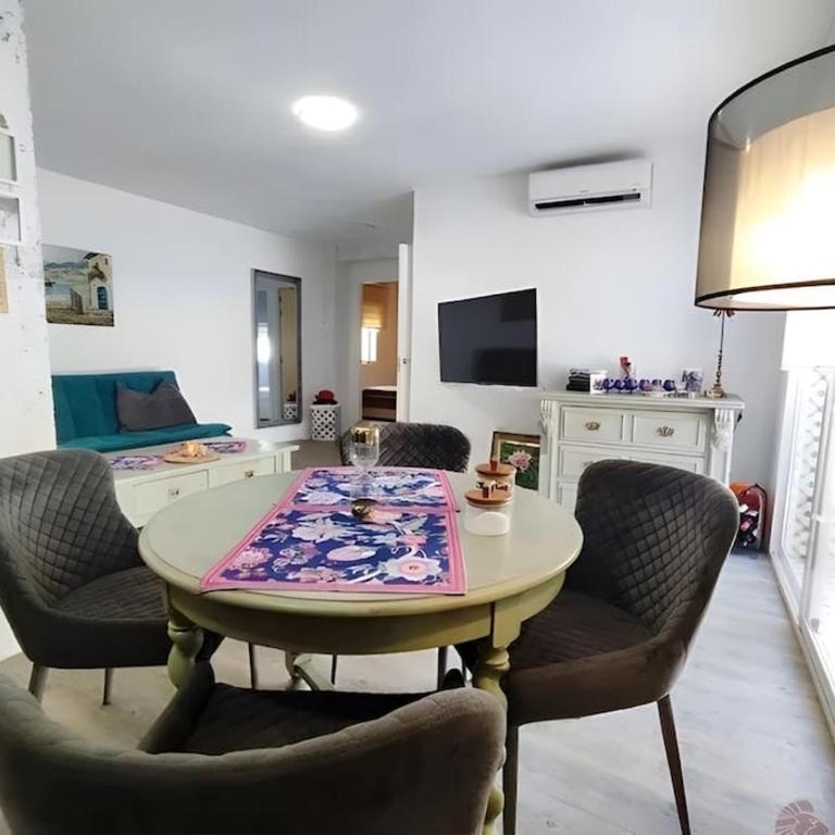 5 minutos hacia el mar - Apartamento Superior con balcón - 1