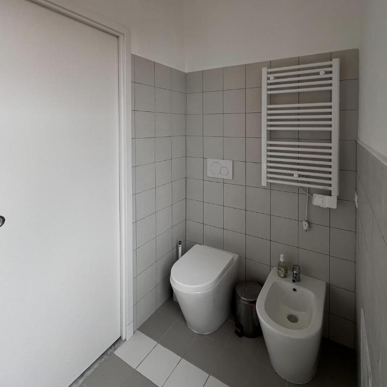 Garbatella House - Camera Matrimoniale con Bagno Privato - 17