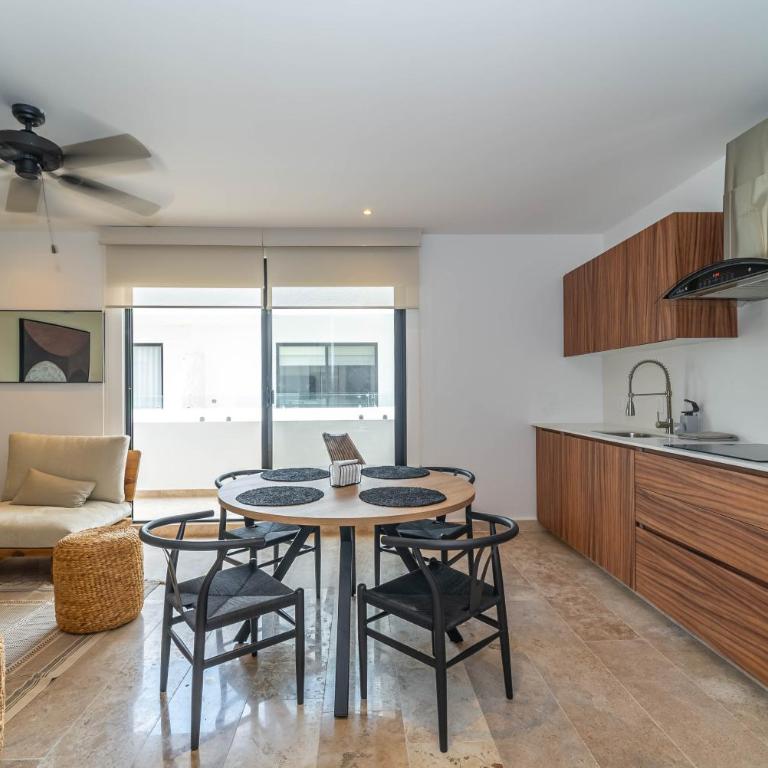 Bright 1 BD Suite with Balcony - Apartamento - 6