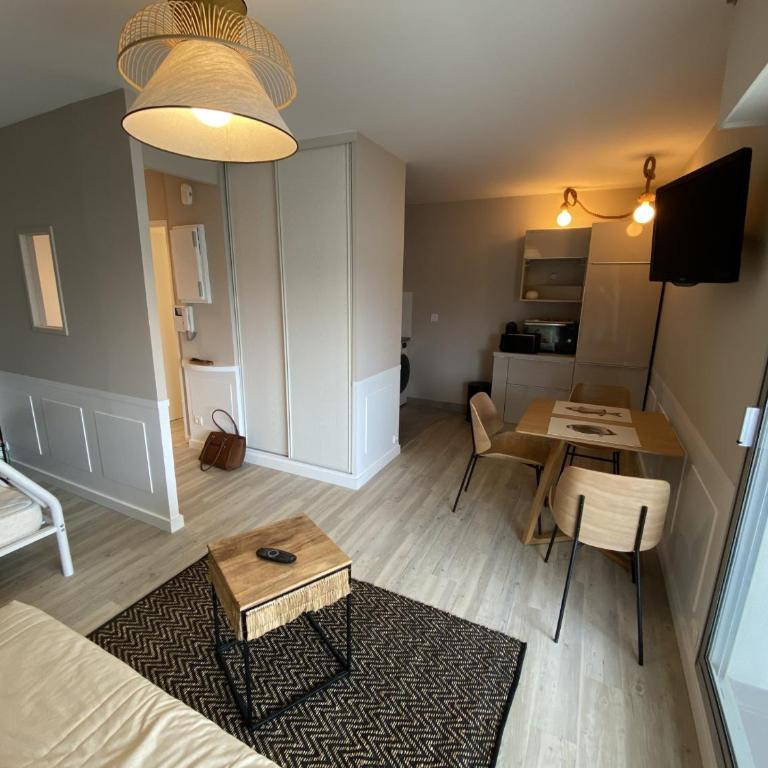 Studio refait à neuf, front de mer, avec parking, pour 3 personnes - FR-1-474-147 - Appartamento (3 Adulti) - 11