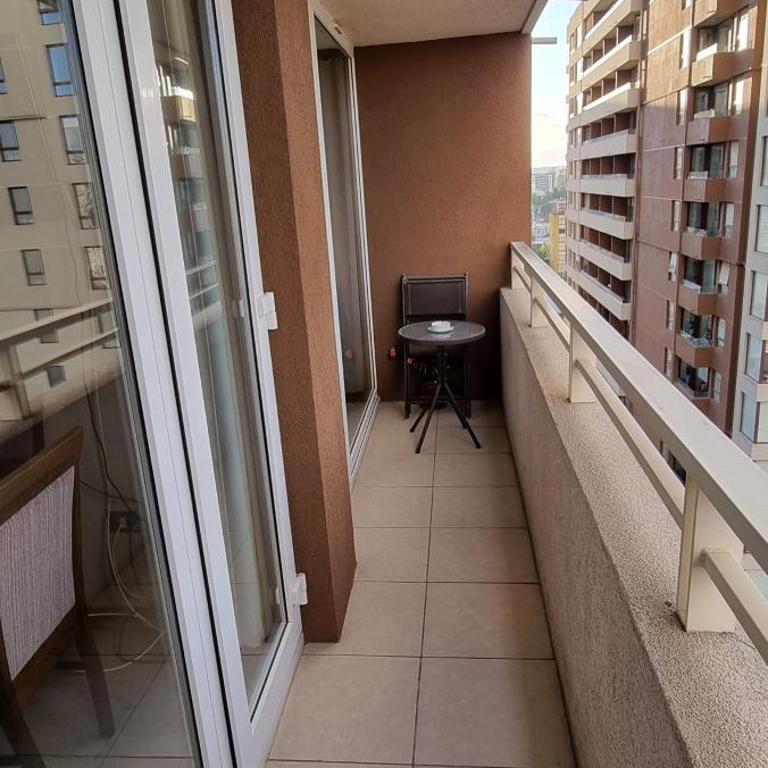 Departamento completo, centrico y estacionamiento - Apartamento de 2 dormitorios - 21