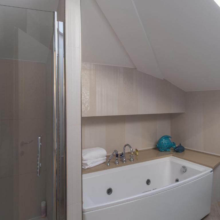 Hotel San Pietro Palace - Junior Suite con Vista Mare - 2