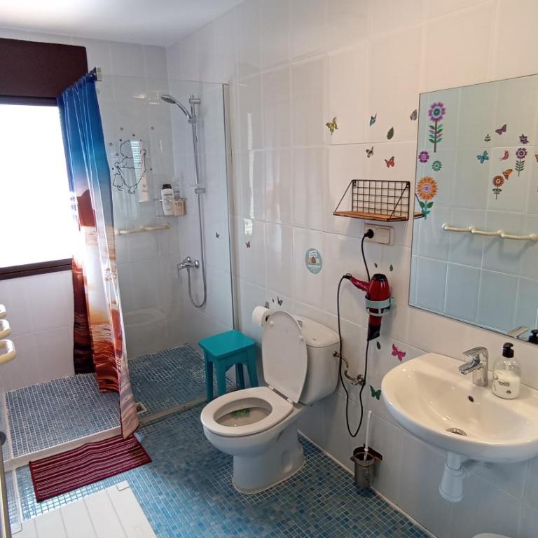 Casa entera Family House Gijón - Casa de 6 dormitorios - 51