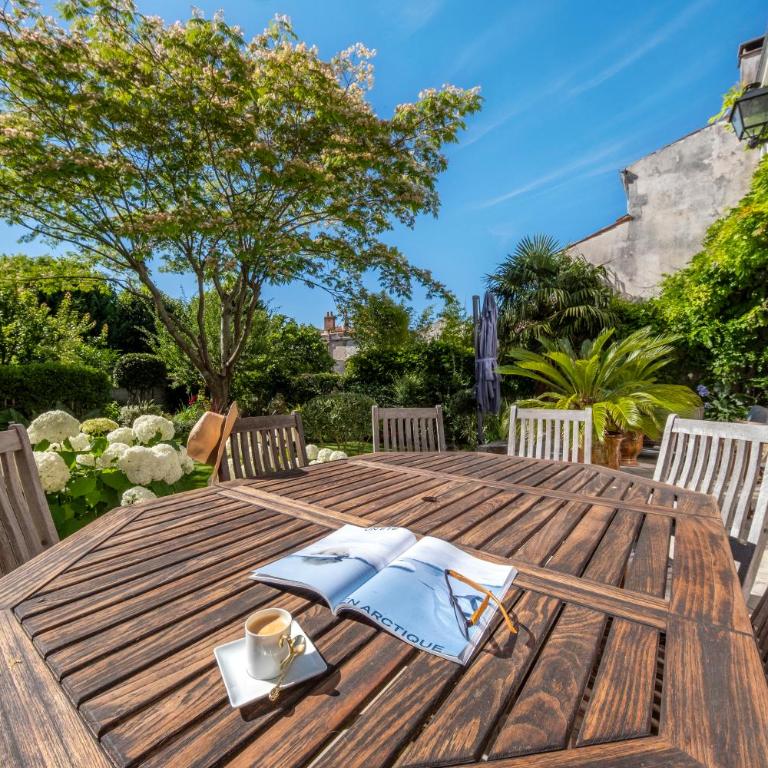 Escale Rochelaise, gîte urbain avec SPA bain nordique et sauna tonneau - Maison 4 Chambres - 45
