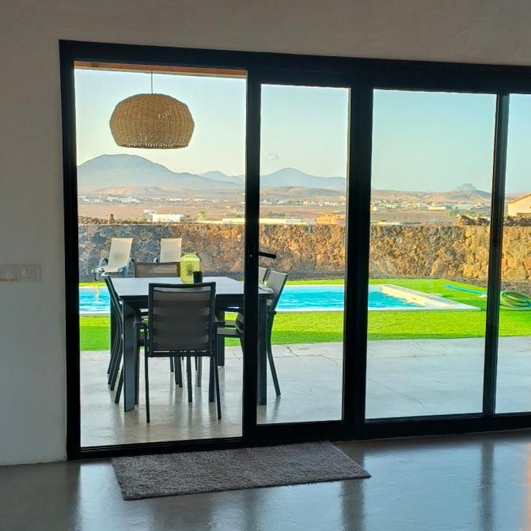 Villa Los Volcanes - Three-Bedroom Villa - 7
