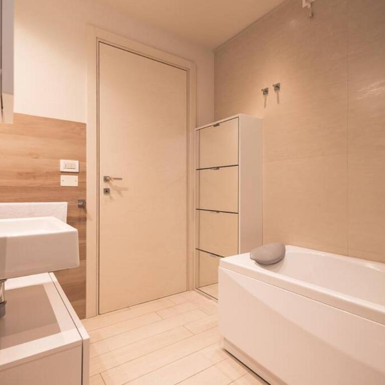 AmazHome - New Modern Seaside House near the Sea - Two-Bedroom Apartment - 14