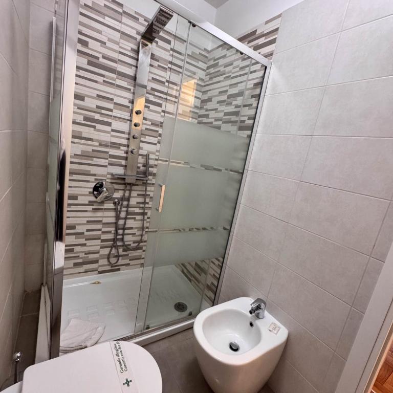 Ripetta 35 - Triple Room with Private Bathroom - 18