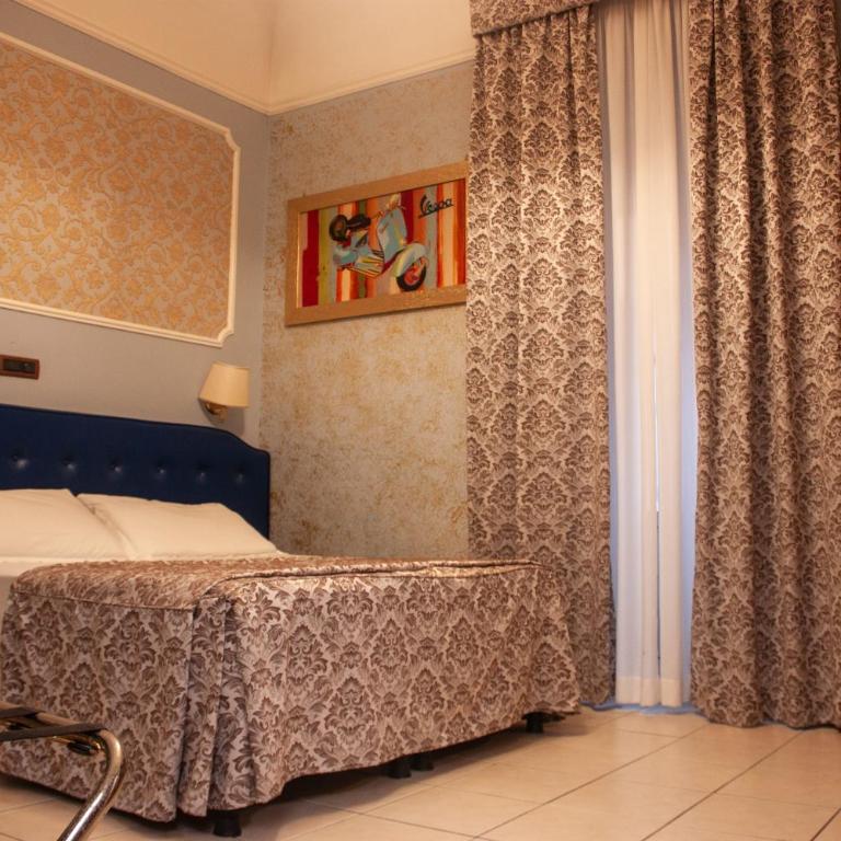 Hotel Assisi - Triple Room - 3