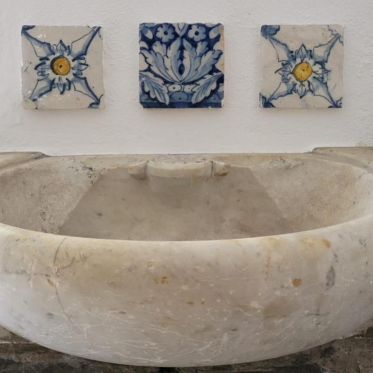 Renovated 12th-century chapel fully equipped for 6 - Vacation Home - 32