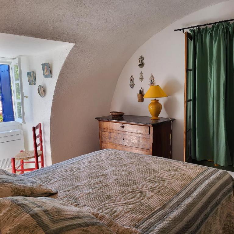 Renovated 12th-century chapel fully equipped for 6 - Vacation Home - 15