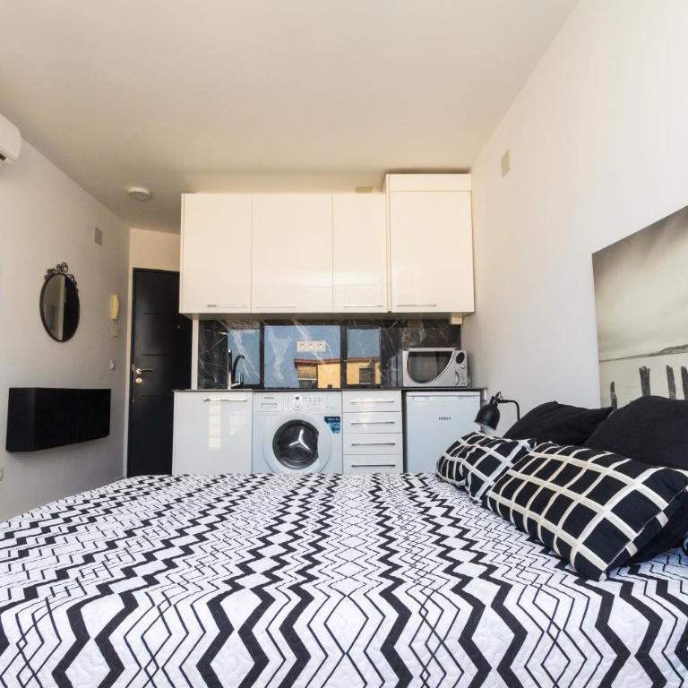 Sunstay Petit Studio Torremolinos - Estudio Estándar - 10