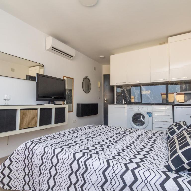 Sunstay Petit Studio Torremolinos - Estudio Estándar - 5
