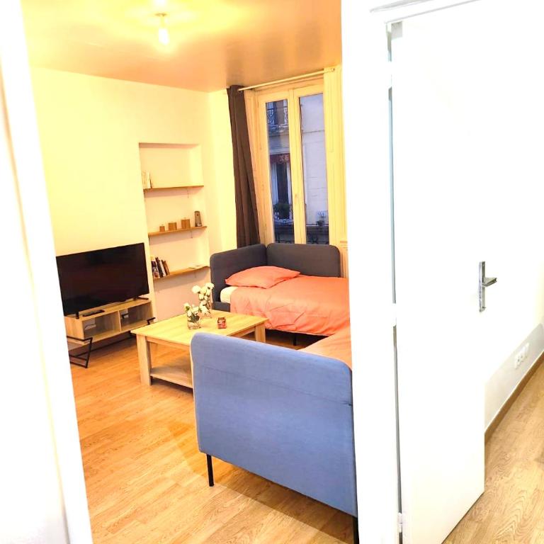 Logement entier 2-3 p - Appartement 1 Chambre - 12