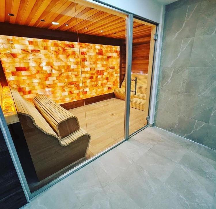 APARTMAN broj 9, SUNČANI BREG RESORT & SPA - One-Bedroom Apartment with Balcony and Mountain View - 2