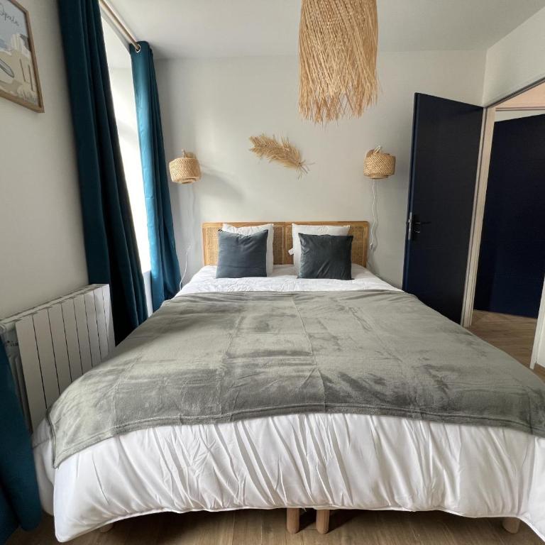 Oasis Urbaine - 2-4p centre-ville, Place Dalton - Appartement 1 Chambre - 8