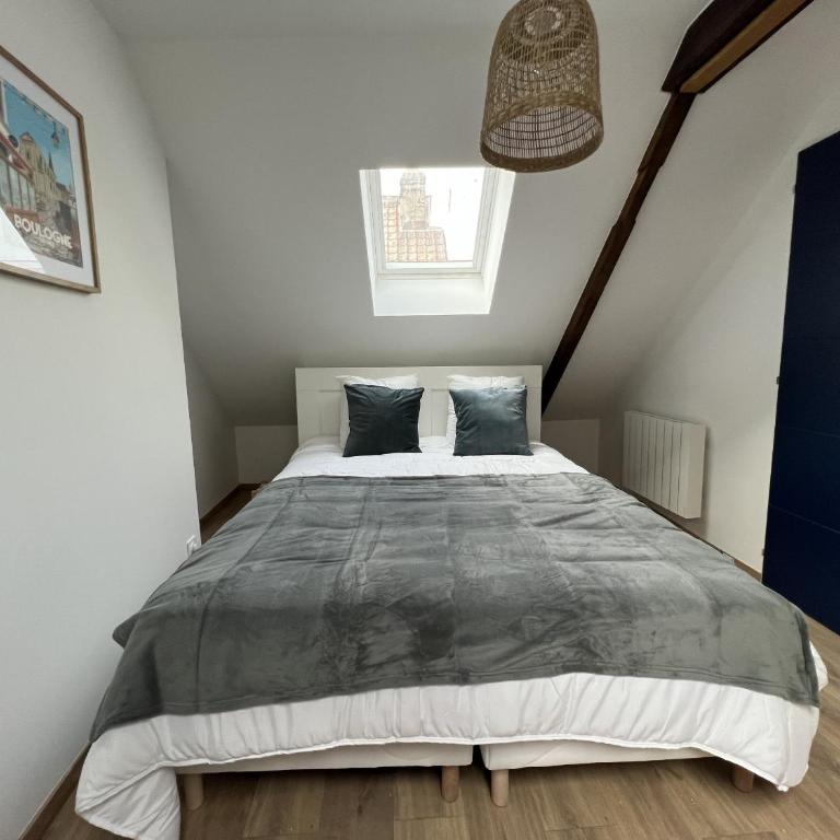 Sous les Toits - Appart Familial 5p, Centre-ville - Appartement Familial 1 Chambre - 7
