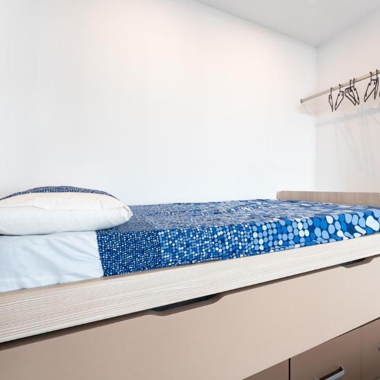 CT 335 - Fuengirola Apartamento Sohail Beach - Two-Bedroom Apartment - 10