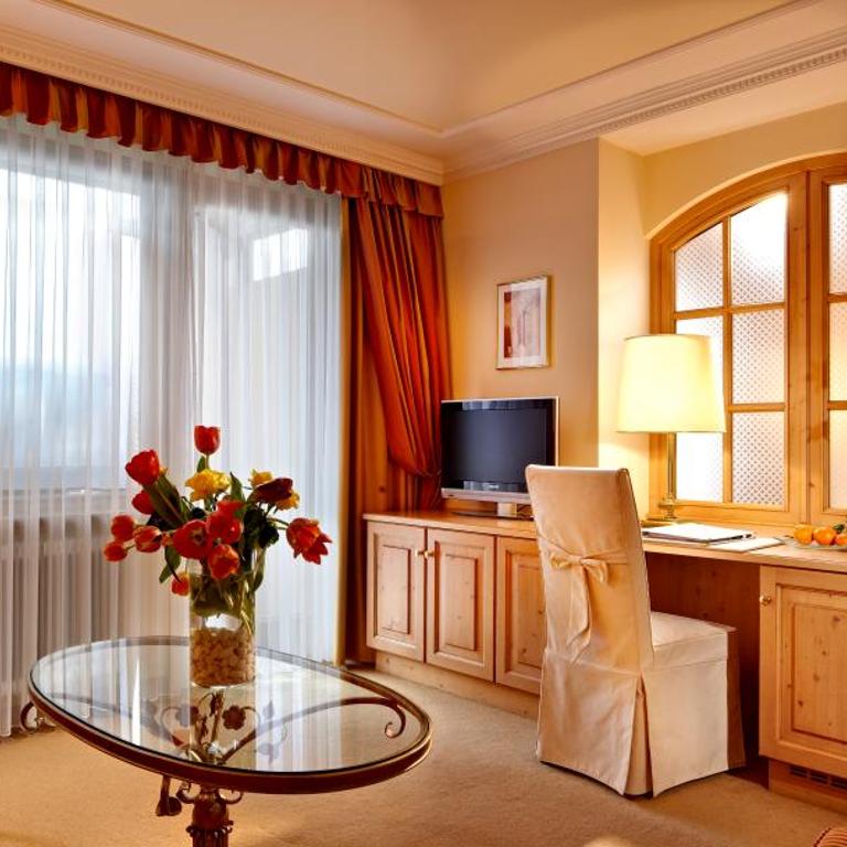 Salzburgerhof, das 5-Sterne Hotel von Zell am See - Deluxe Familienzimmer - 3