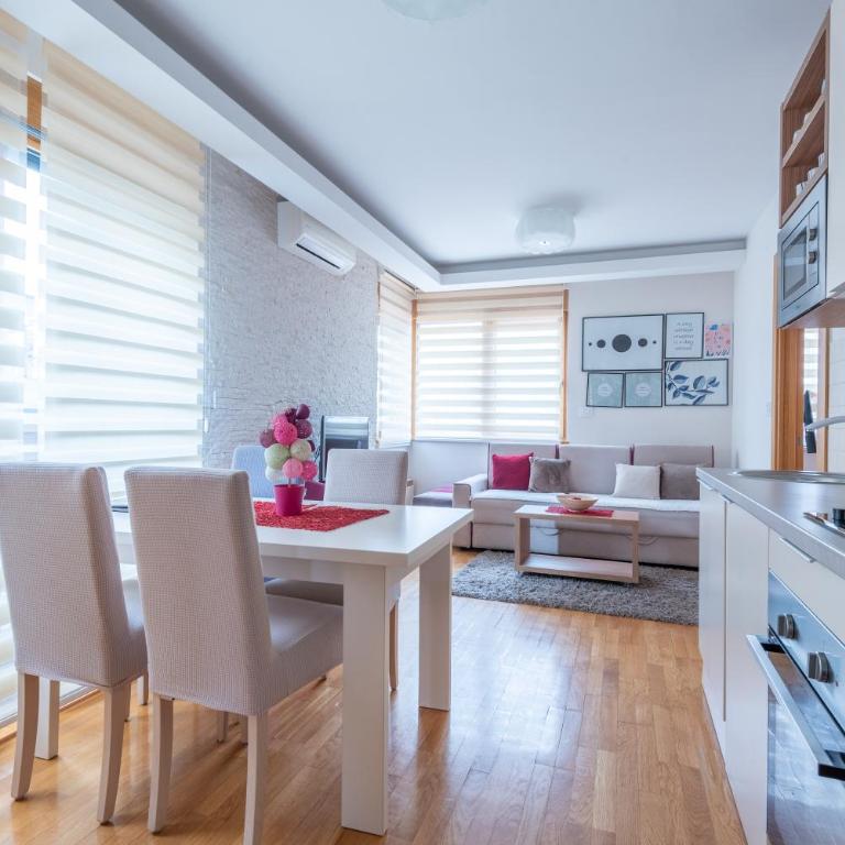 Apartments Egoiste - Centar - Deluks Apartman - 1