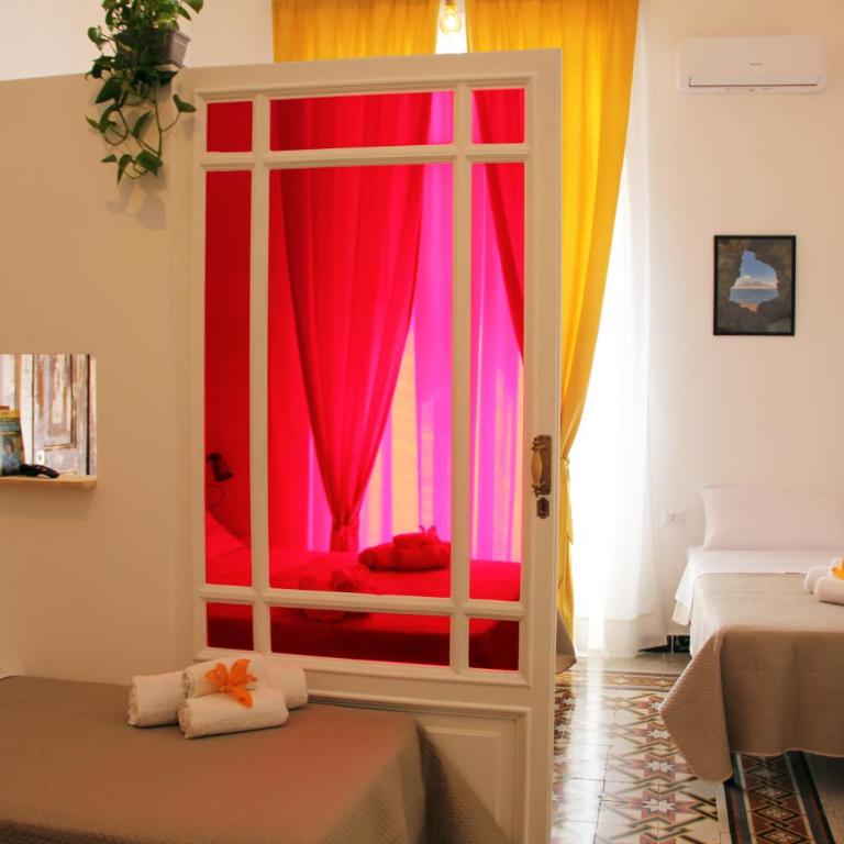 Le Guarattelle House Pulcinella Room - Quadruple Room with Private Bathroom - 16