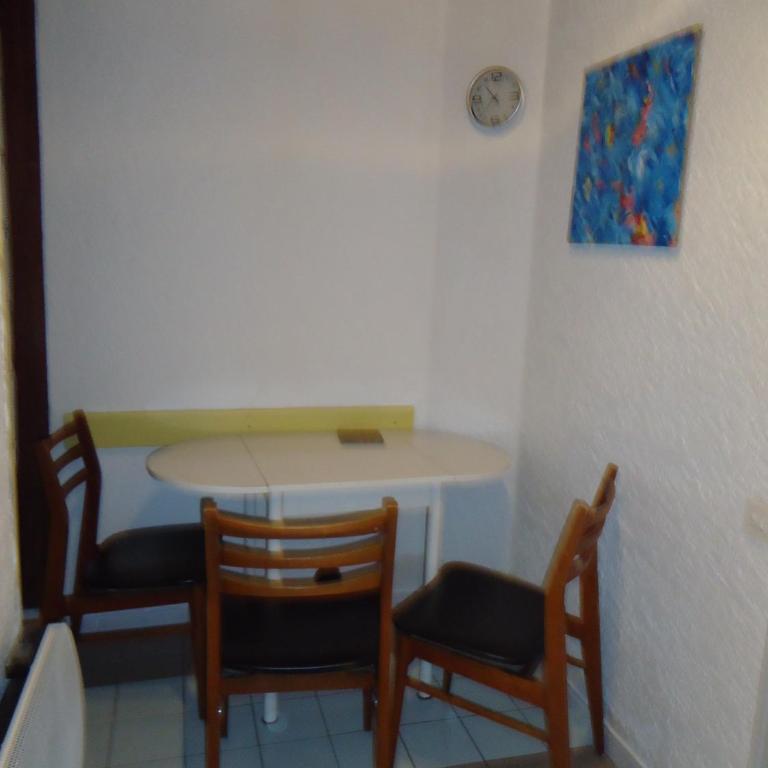 Studios La Gemme - Studio avec Terrasse - 6