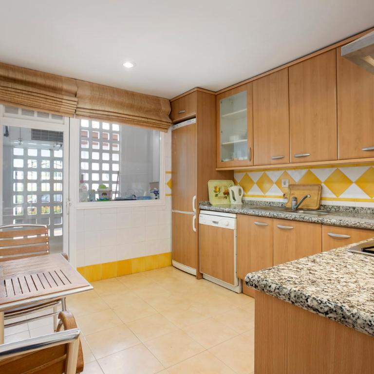 La Gavia Beach side 2 Bedroom apartment - San Pedro - Two-Bedroom Apartment - 11