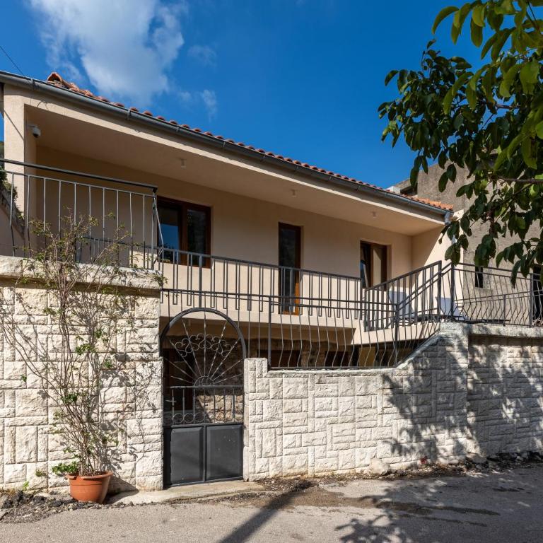 Villa Kotor Cradle - Two-Bedroom Villa - 16