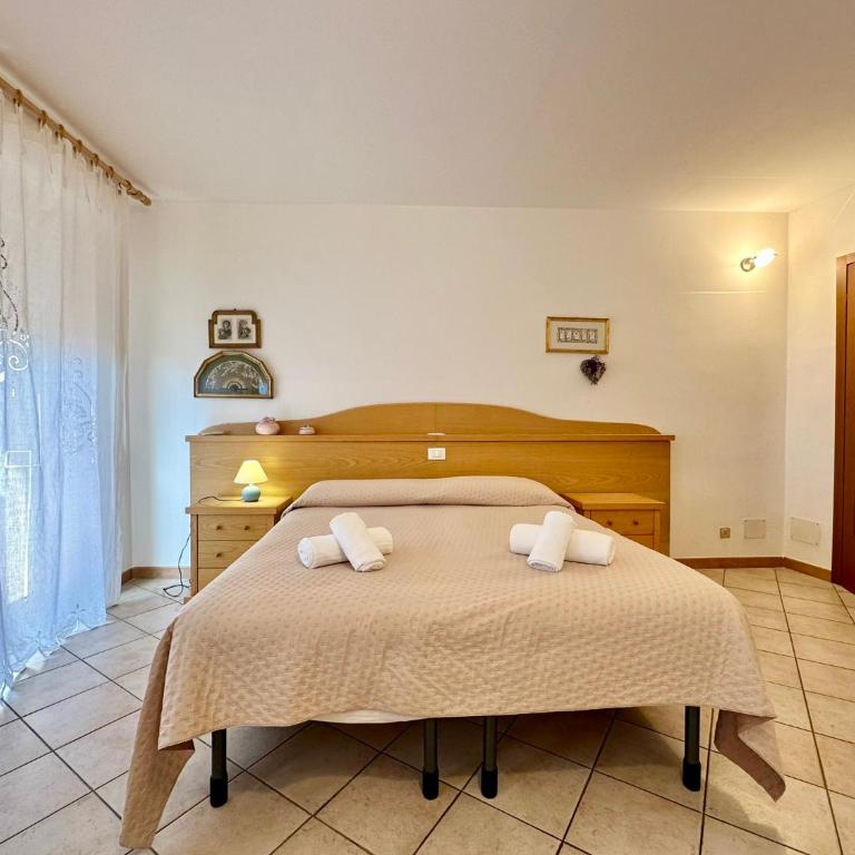 Hostdomus - Grace Apartment - Appartamento Premium con 3 Camere da Letto e Balcone - 21