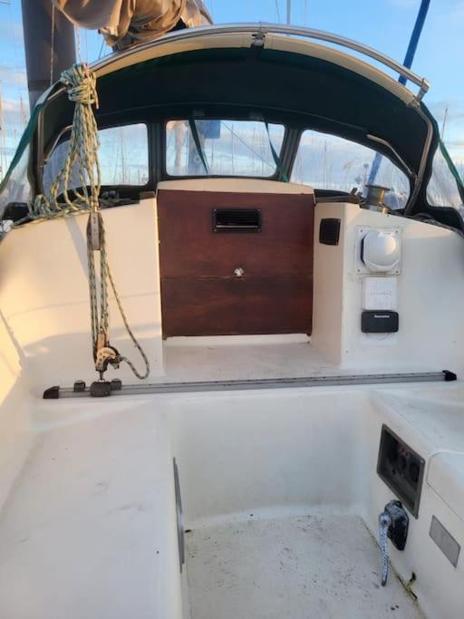 Bateau Jeanneau fantasia 8m à louer - Casa Mobile - 19