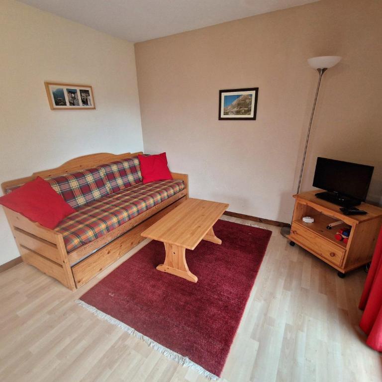 Appartement 3 pièces, 4/6 pers, balcon, proche pistes à Valfréjus - FR-1-265-183 - Appartement (6 Adultes) - 2